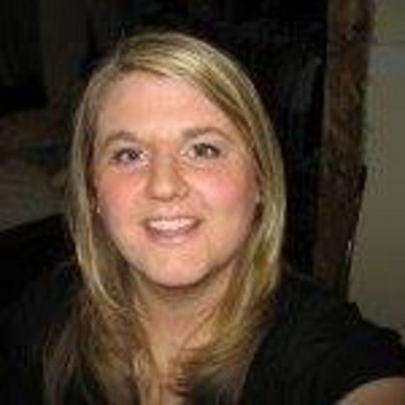 Profile Picture of Melissa Starzecki (@sorensen12) on Poshmark
