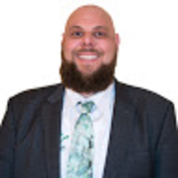 Profile Picture of Michael e. Thue cma (@michaelthue1) on Poshmark