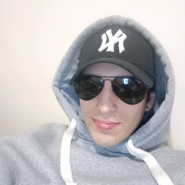 Profile Picture of carloscarper1995 (@carloscarper1995) on Tiktok