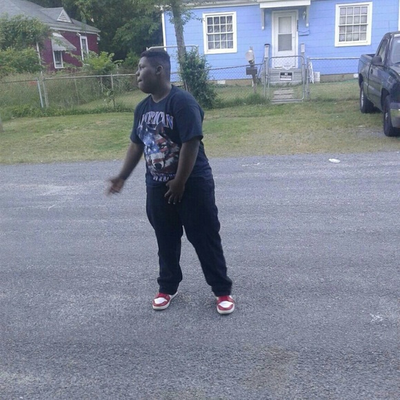 Profile Picture of Dwayne Scott (@dwaynescott1) on Poshmark