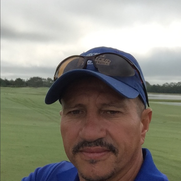 Profile Picture of Wilfredo Colon (@potin5) on Poshmark