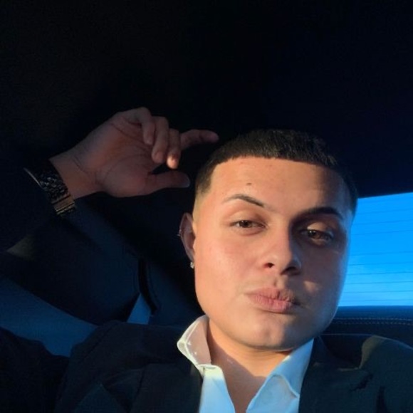 Profile Picture of Juan Barrera (@jbarrera0730) on Poshmark