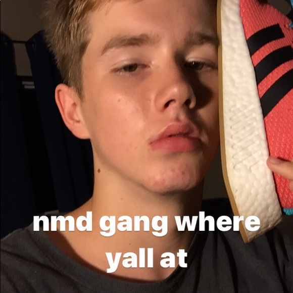 Profile Picture of Josh Greer (@joshgreer338) on Poshmark
