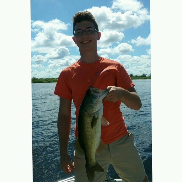 Profile Picture of Nicholas Volpe (@nick__volpe) on Poshmark