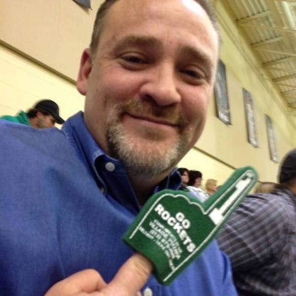 Brian Kleemeyer - Poshmark Profile Picture of Brian Kleemeyer (@kleemeyerb) on Poshmark