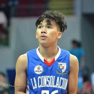 Profile Picture of Richard Andrada (@26_chard) on Twitter