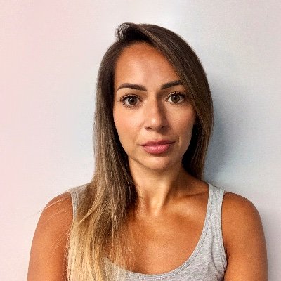 Profile Picture of Penny Clements (@Penny_Clements) on Twitter