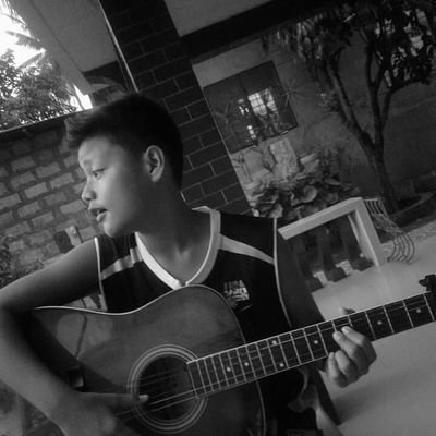 Profile Picture of ● (@VinceAfaga) on Twitter