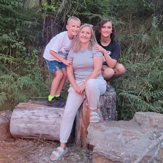 Profile Picture of Lori Almquist (@lorialmquist) on Instagram