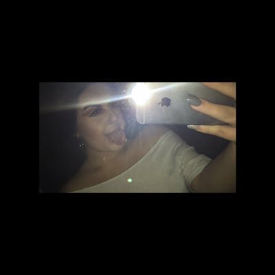 Profile Picture of Elaine Dobson (@yakitsyagirle) on Twitter