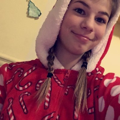 Profile Picture of Lilabear04 (@lily_wohl) on Twitter