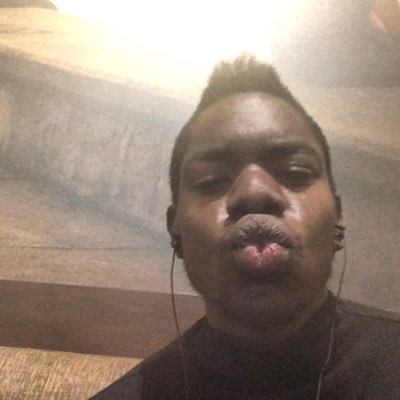 Profile Picture of STYLE (@Gundi_elare) on Twitter