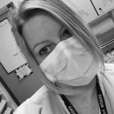 Profile Picture of Mandy (@@mandi_waits) on Twitter