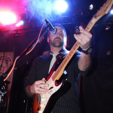 Profile Picture of Adam Grace (@agrace_music) on Twitter