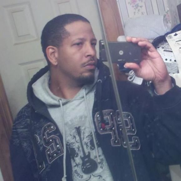 Profile Picture of Troy Gabriel (@troynelg) on Poshmark