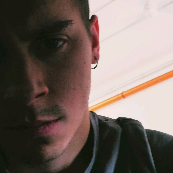 Profile Picture of Alessandro Lucare850 (@_alessandrolucarelli) on Tiktok