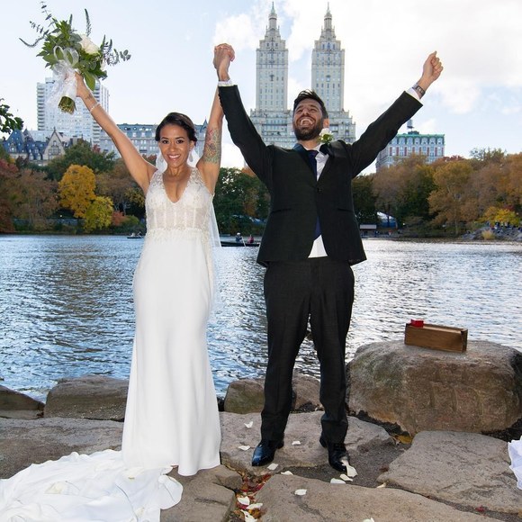 Profile Picture of Dilia Introini (@drb2166) on Poshmark