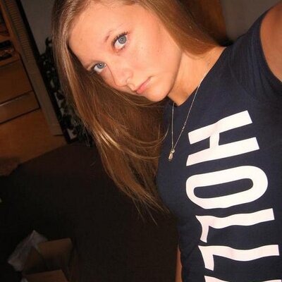 Kelsie Armstrong - Twitter Profile Picture of Kelsie Armstrong (@Kelsie_Carroll) on Twitter