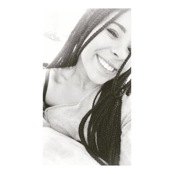 Profile Picture of Jasmine Peebles (@jasminepeeb) on Poshmark