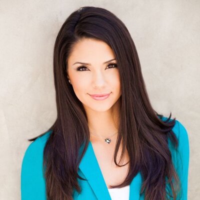 Profile Picture of Renée Herlocker (@reneeherlocker) on Twitter