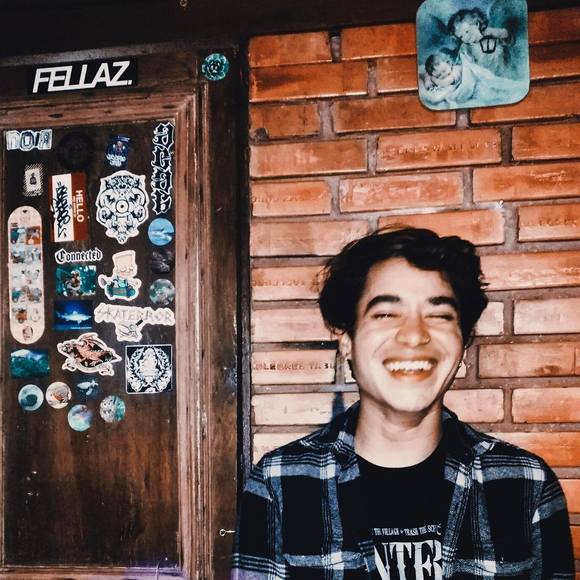 Profile Picture of Travis Torres (@atorresbustillo) on Poshmark