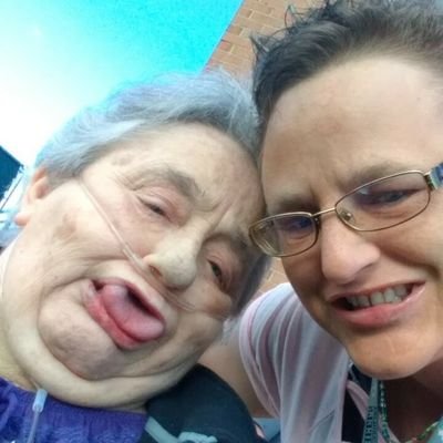 Profile Picture of Sherrie Saunders (@dawgsizemore3) on Twitter