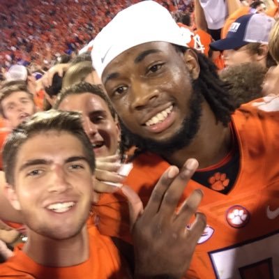 Profile Picture of Jake Lamb (@jdlamb97) on Twitter