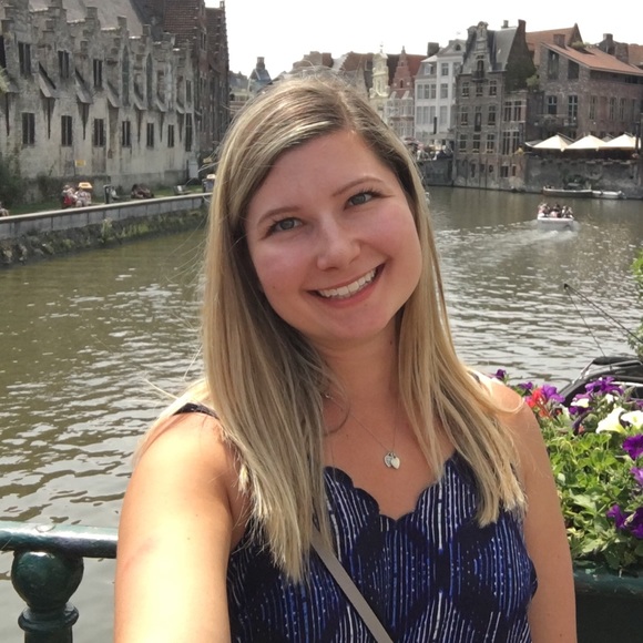 Profile Picture of Sabrina Lupul (@sabsl8) on Poshmark