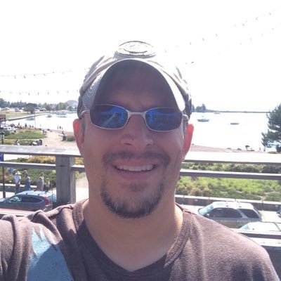 Profile Picture of Andrew Hennis (@ajhennis) on Twitter