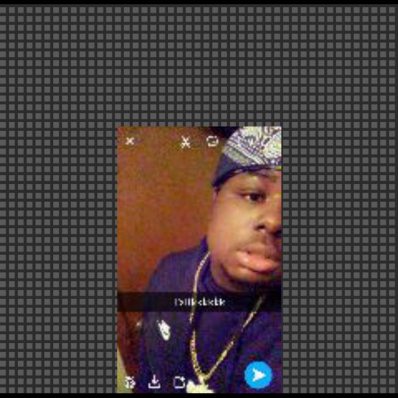 Profile Picture of Sean Voss (@sean_1997) on Poshmark