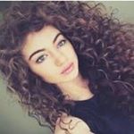 Profile Picture of J U L I A (@_julia_burnet_) on Instagram