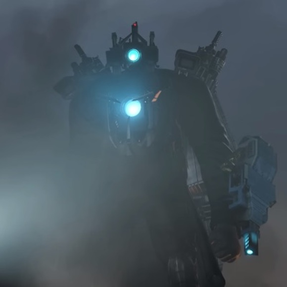 Profile Picture of Arturo Luis (@brian192882) on Poshmark