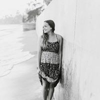 Profile Picture of Alexa Davenport (@alexa-davenport-1) on Quora