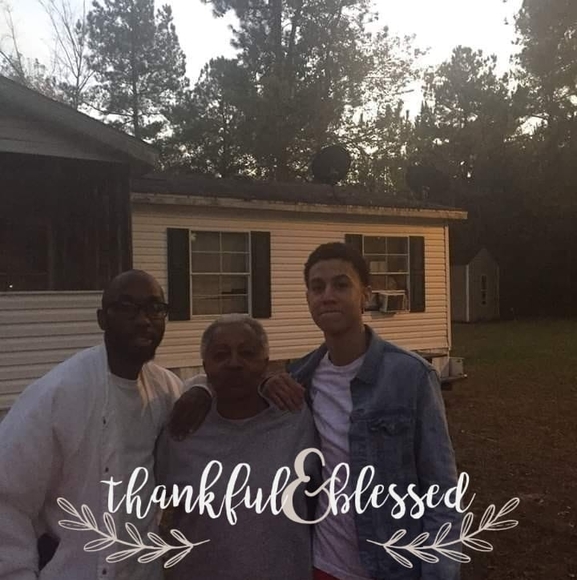 Derek Green noble - Poshmark Profile Picture of Derek Green noble (@derek_g) on Poshmark