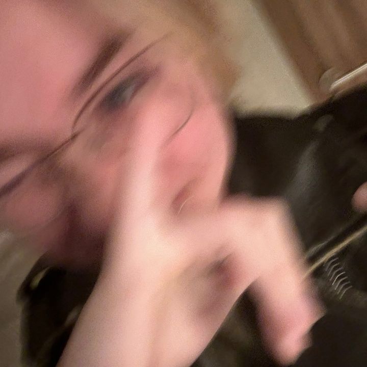 Profile Picture of Alicé (@alicelearns) on Tiktok