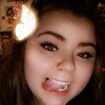 Profile Picture of Mɨҡҡɨ 💜 (@mikayla.pauline) on Instagram