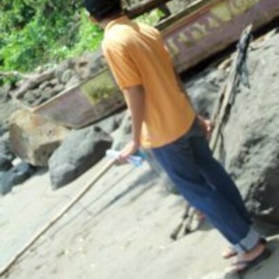 Profile Picture of Dan Alphonse Campil (@dacoly) on Twitter