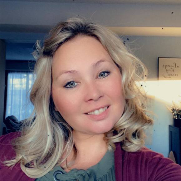 Profile Picture of Michele Coady lopers george (@mlatplay) on Poshmark