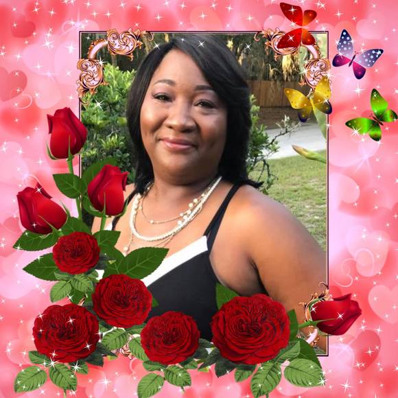 Profile Picture of Loretta Alexander (@phat1975) on Poshmark