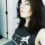 Profile Picture of Carly Downs (@fr1zzlefry) on Facebook