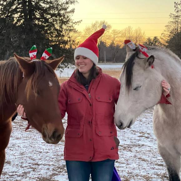 Profile Picture of Shawna Marion (@shawna_axelgurl) on Poshmark