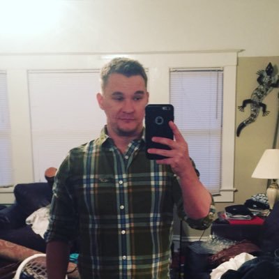 Profile Picture of Robert Tageant (@robtageant) on Twitter