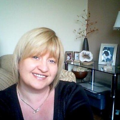 Profile Picture of Paula Fitzgerald (@polly40fitz) on Twitter