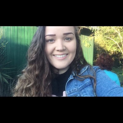 Profile Picture of Júlia Kehl (@RiegelJulia) on Twitter