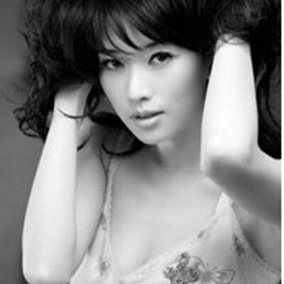 Profile Picture of Lily Liu (@lilyliu777) on Twitter