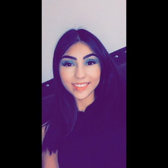 Profile Picture of Ciera Rodriguez (@ciera_rodriguez) on Poshmark