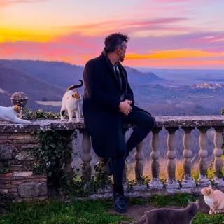 Profile Picture of ɪᴠᴀɴ ᴛ ᴄʟᴀʀᴋ ⧉ 𝘝𝘪𝘴𝘶𝘢𝘭 𝘕𝘰𝘵𝘦𝘴 (@tclark.notes) on Instagram