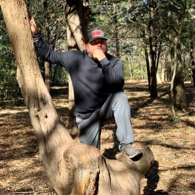 Profile Picture of Craig Newland (@craigabovelawn) on Twitter