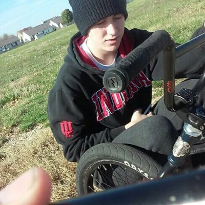 Profile Picture of Alex Holman (@alexholman106) on Twitter