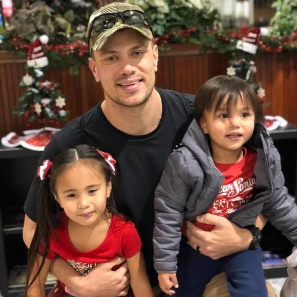 Profile Picture of Matthew Plumley (@plumps15) on Poshmark